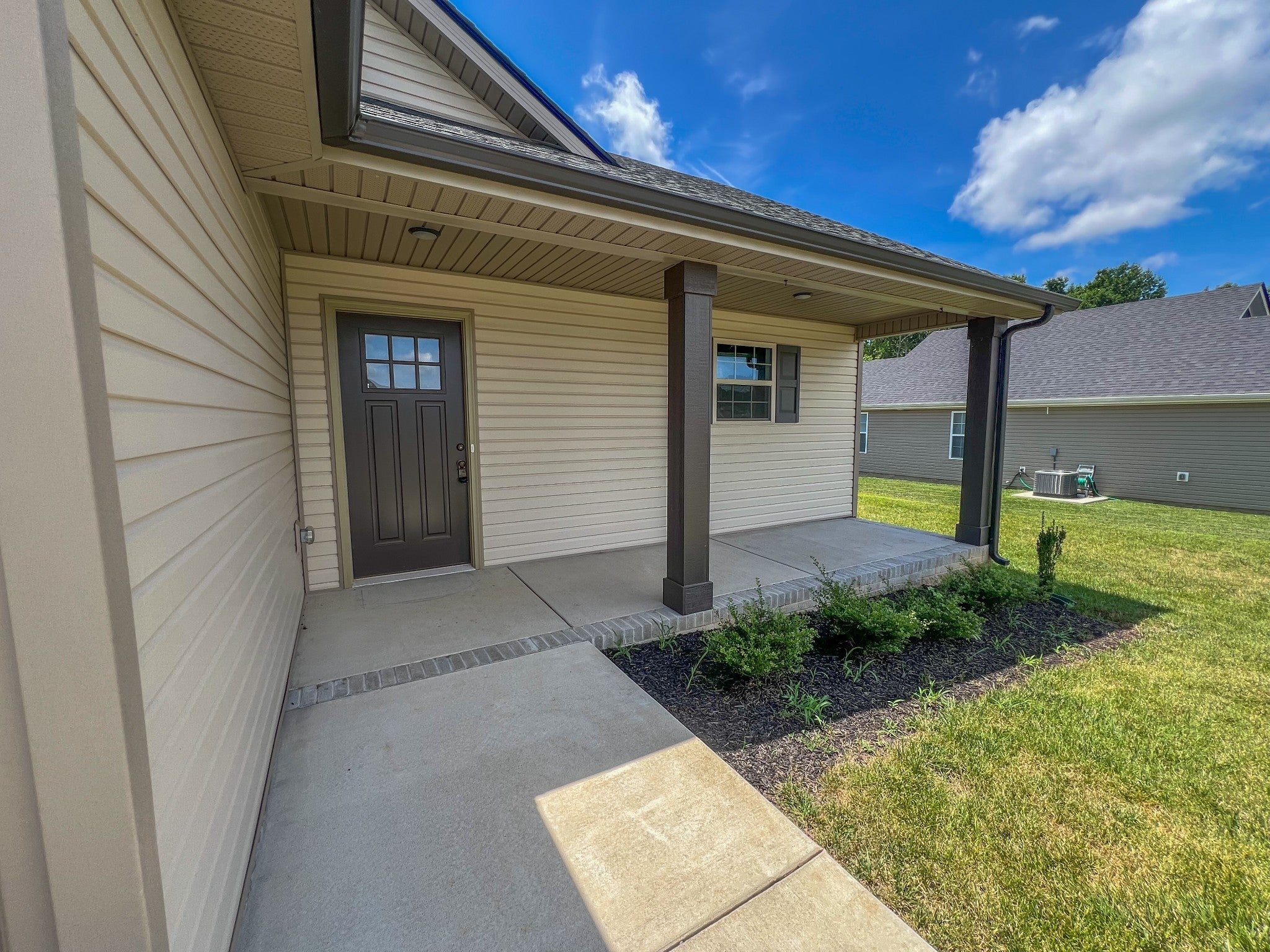 702 Gleason Dr
