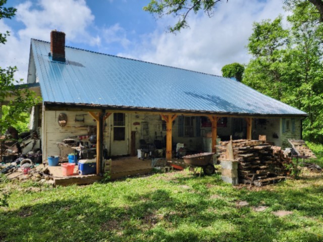 105 Log Home Ln