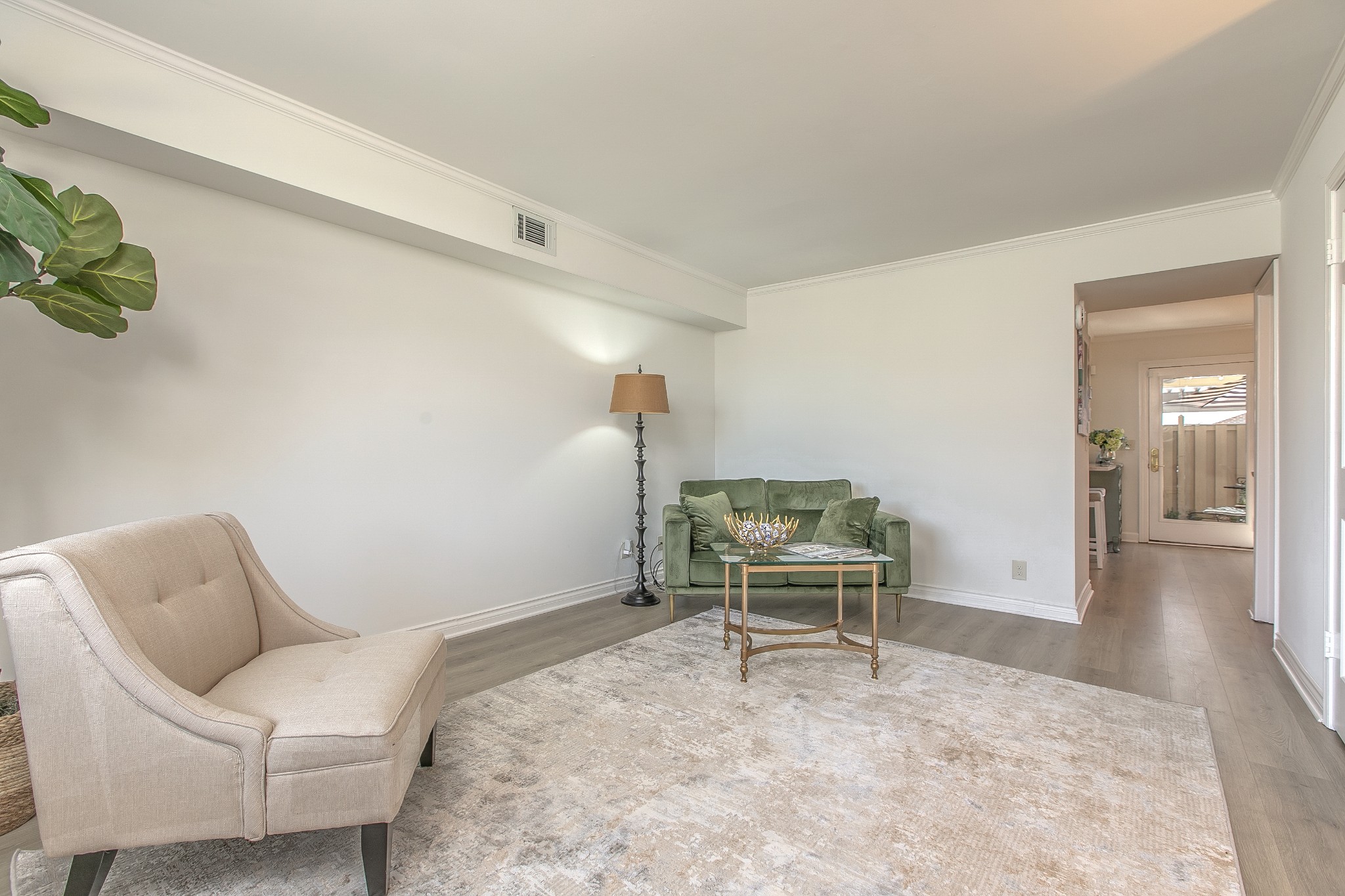 1002 E Northfield Blvd A102