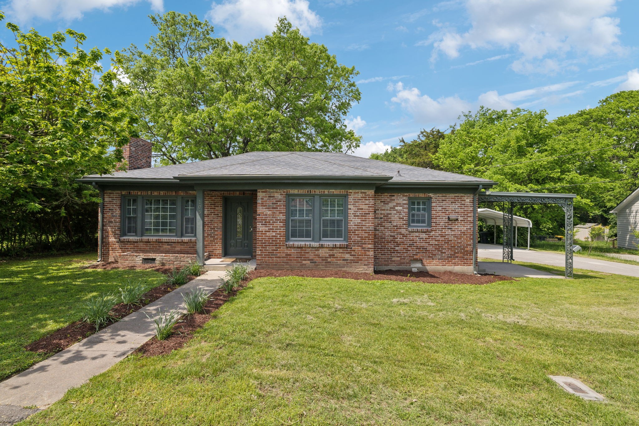 105 Rucker Ave