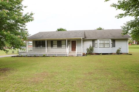 31 Community Rd Lawrenceburg TN 38464