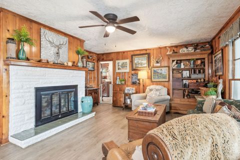 604 College Ave E Carthage TN 37030