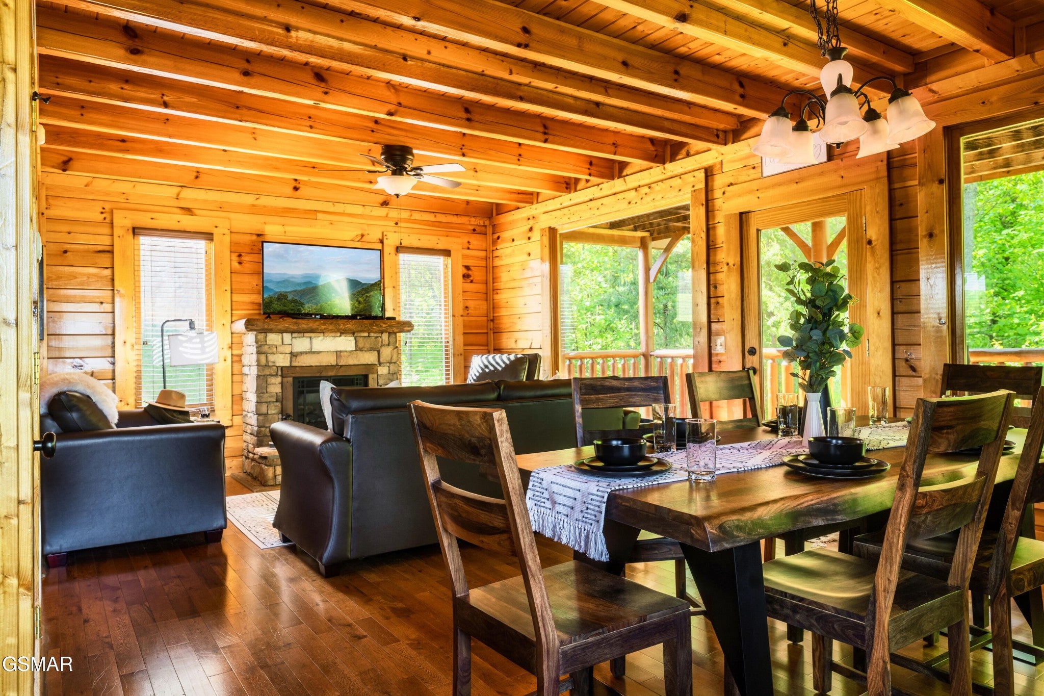 2739 Mountain Preserve Drive
