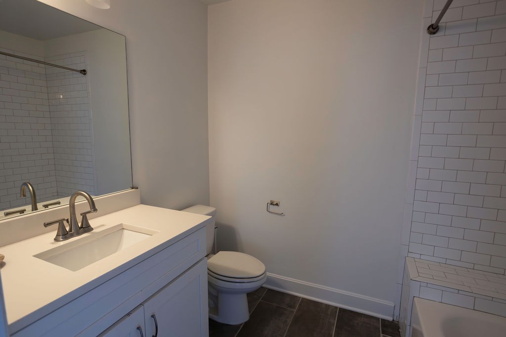 Nashville, Tennessee 37204, United States, 5 Bedrooms Bedrooms, ,3 BathroomsBathrooms,Residential,Active,193170