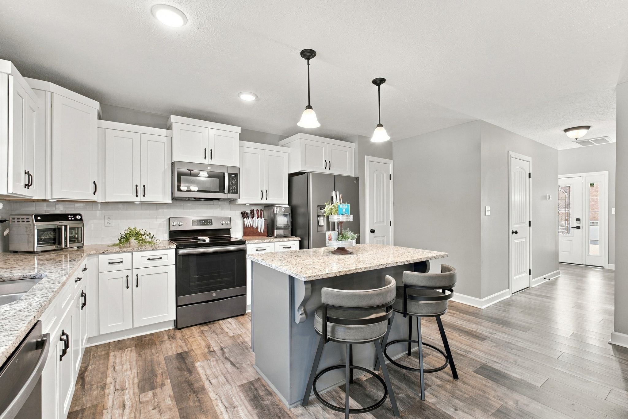 1591 Ellie Piper Cir