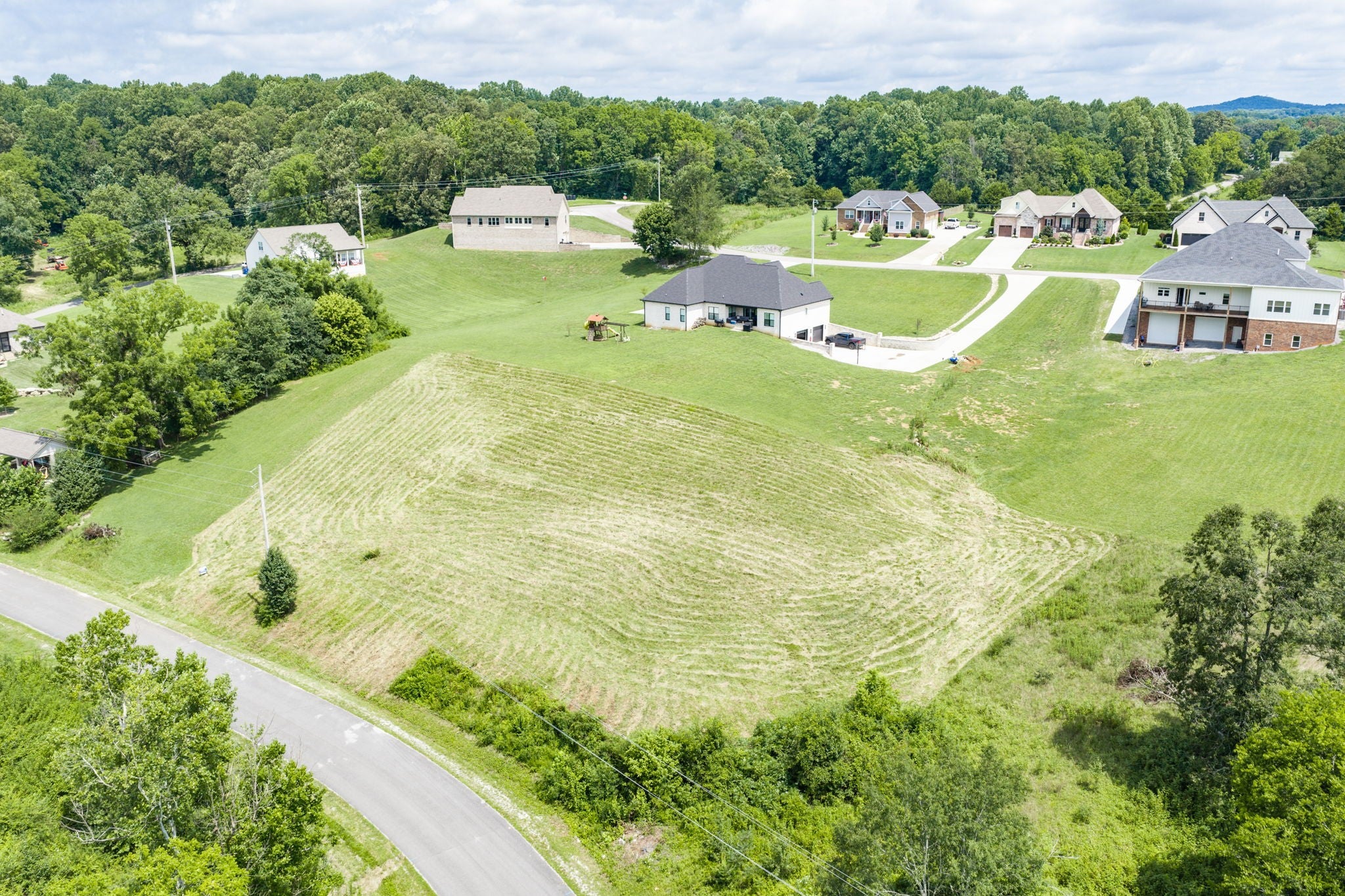 612 Thompson Creek Ln