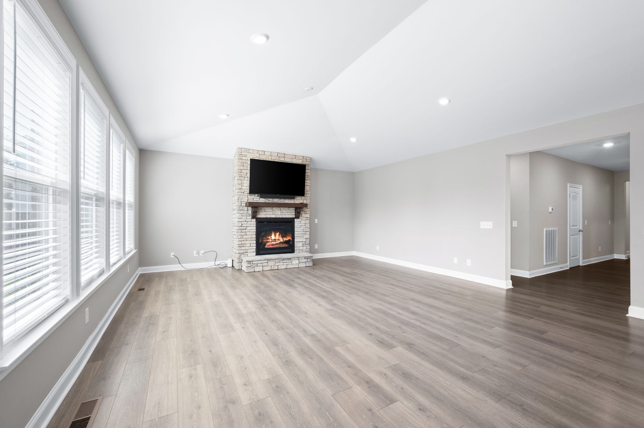 Nashville, Tennessee 37221, United States, 3 Bedrooms Bedrooms, ,2 BathroomsBathrooms,Residential,Active,167369