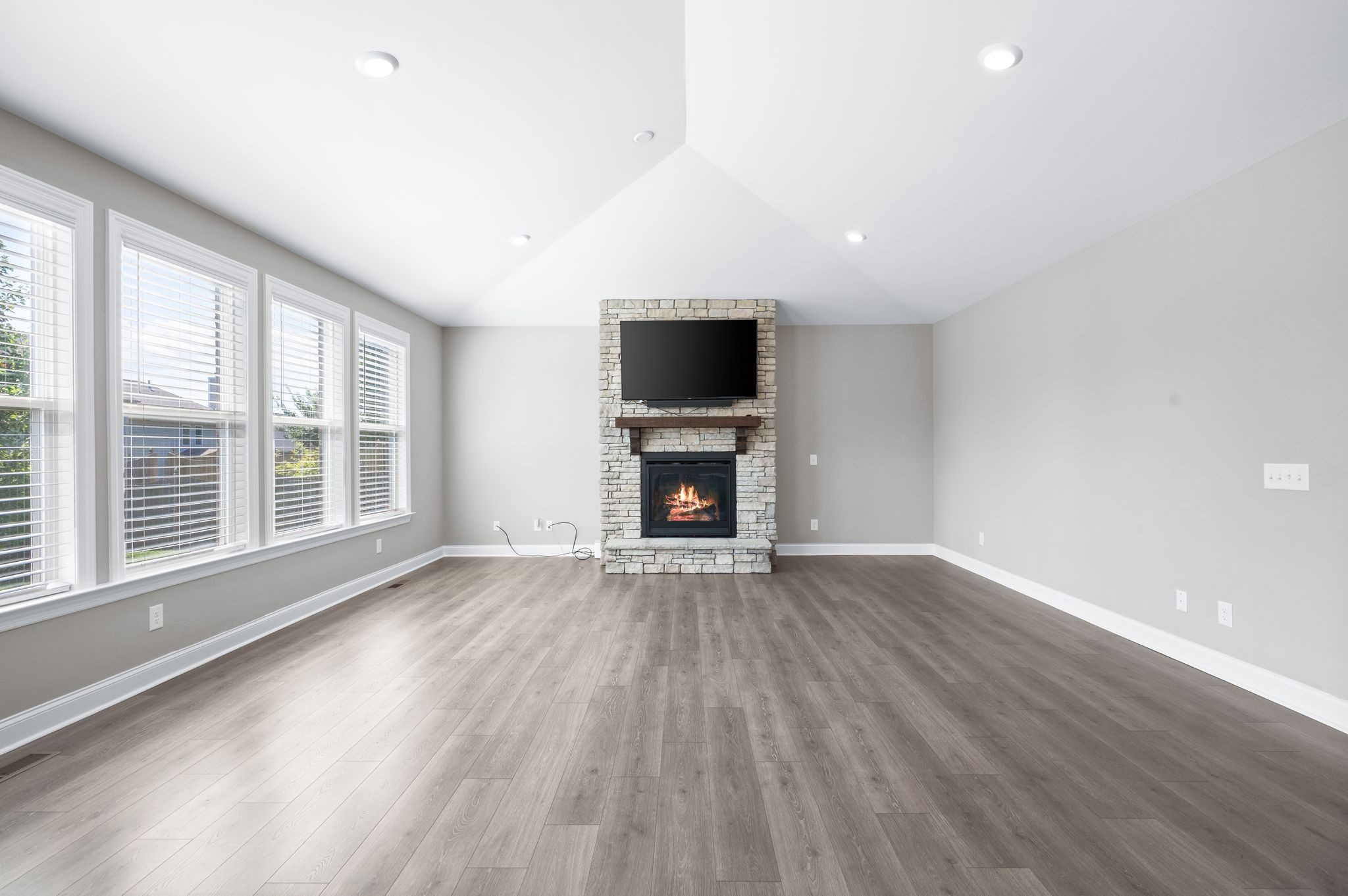 Nashville, Tennessee 37221, United States, 3 Bedrooms Bedrooms, ,2 BathroomsBathrooms,Residential,Active,167369