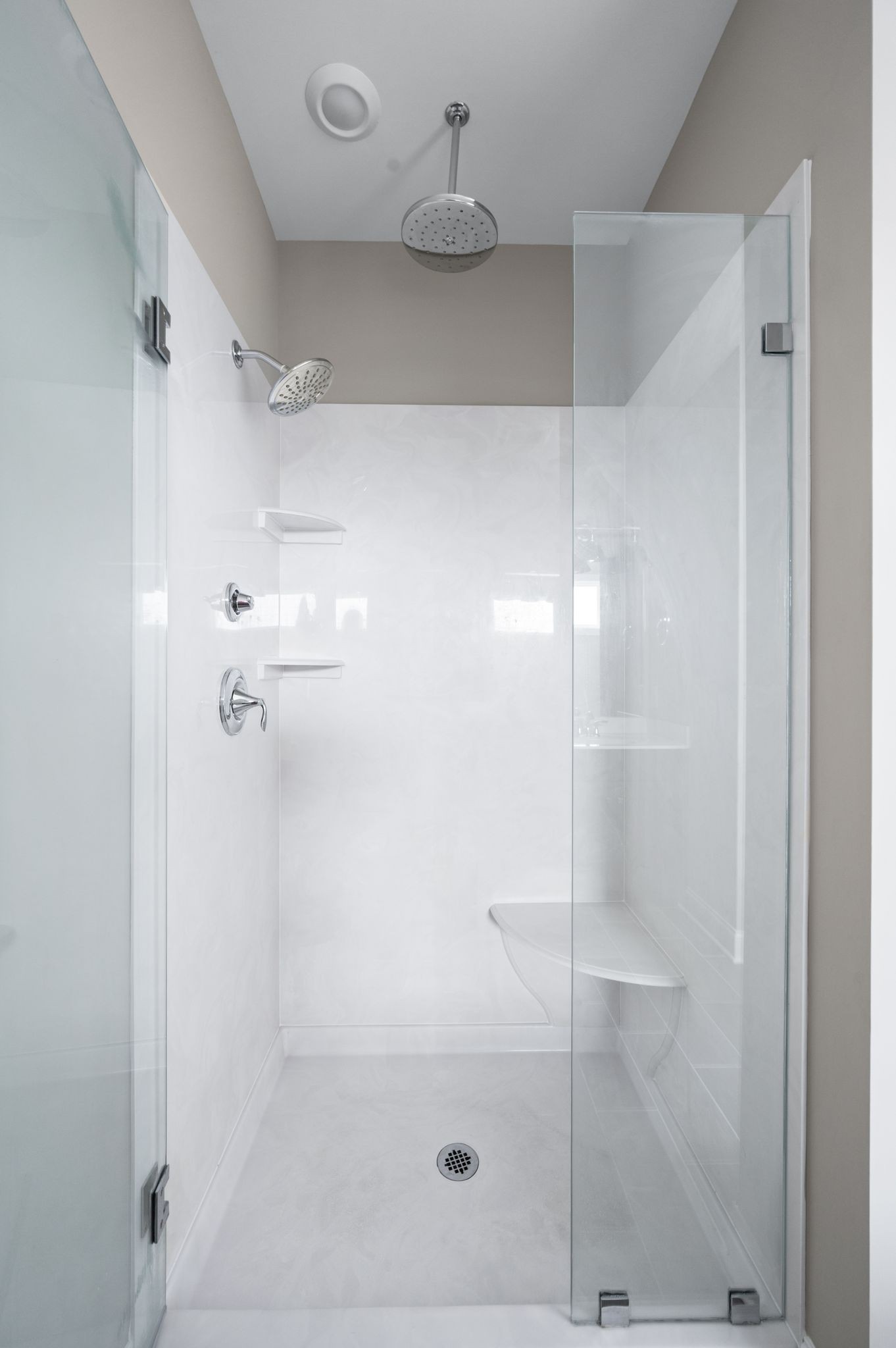 Nashville, Tennessee 37221, United States, 3 Bedrooms Bedrooms, ,2 BathroomsBathrooms,Residential,Active,167369