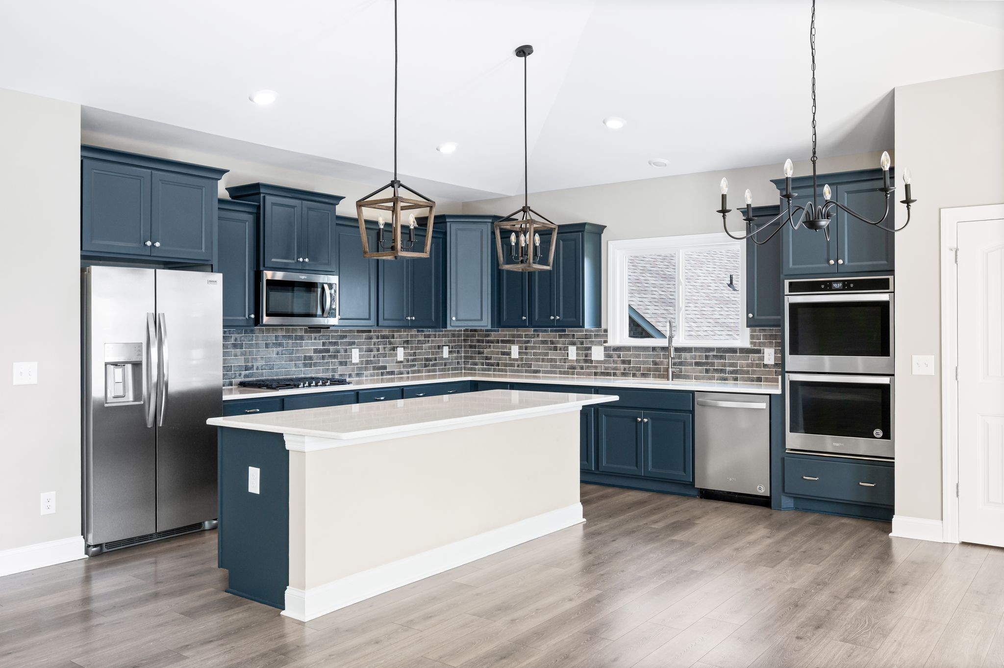 Nashville, Tennessee 37221, United States, 3 Bedrooms Bedrooms, ,2 BathroomsBathrooms,Residential,Active,167369