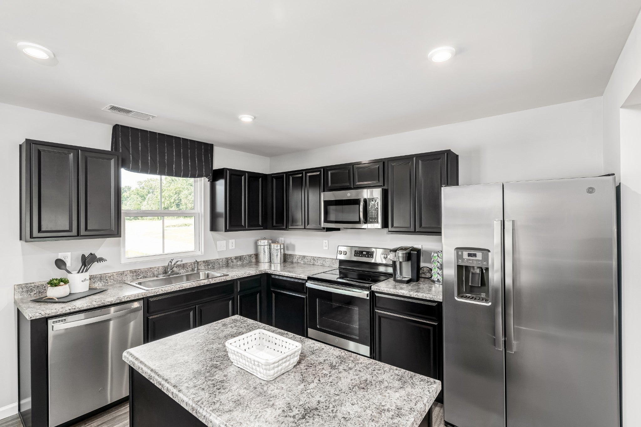 2757 Thornton Grove Blvd 104, Nashville TN 37207 3-bed condo, photo 5 of 22