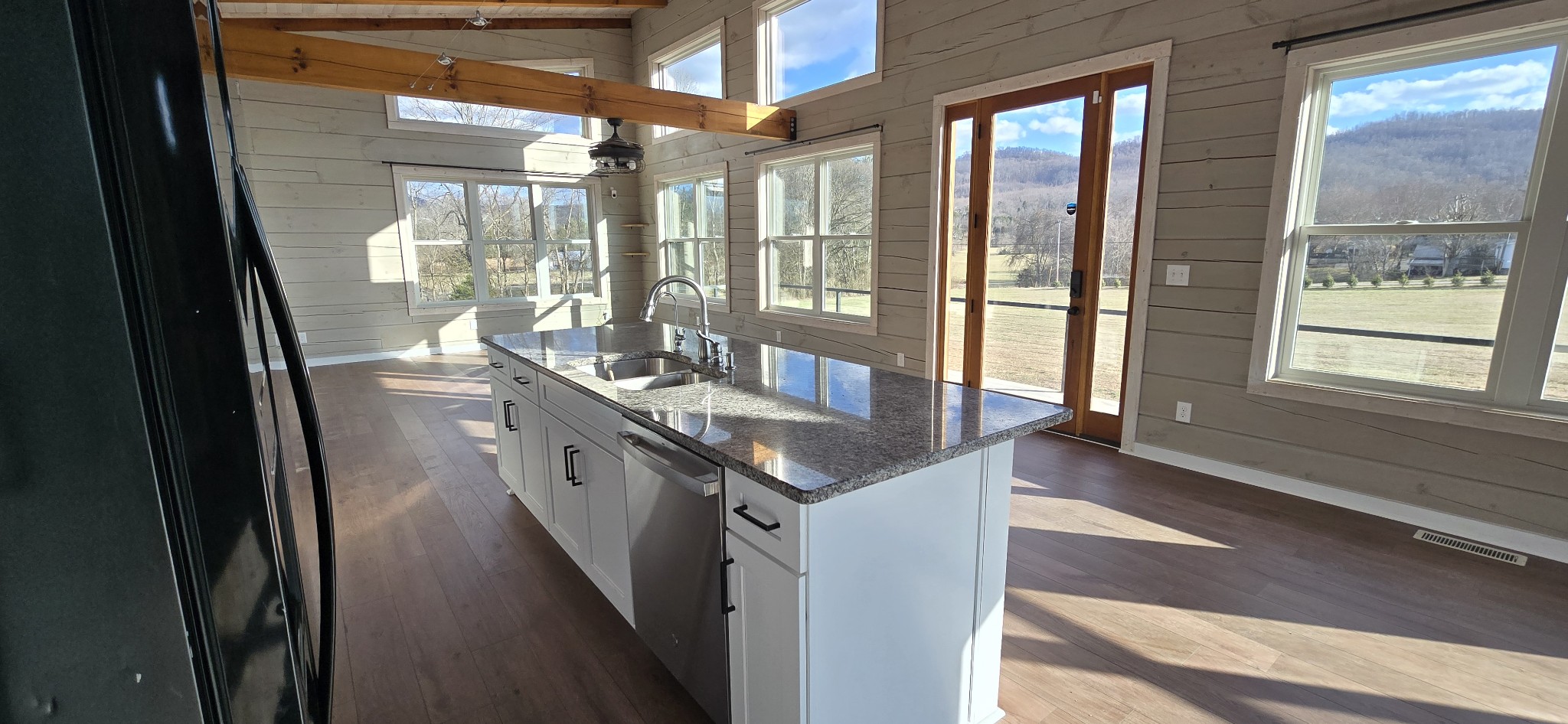 1405 Cane Creek Cummingsville Rd