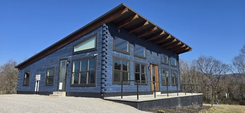 1405 Cane Creek Cummingsville Rd Sparta TN 38583