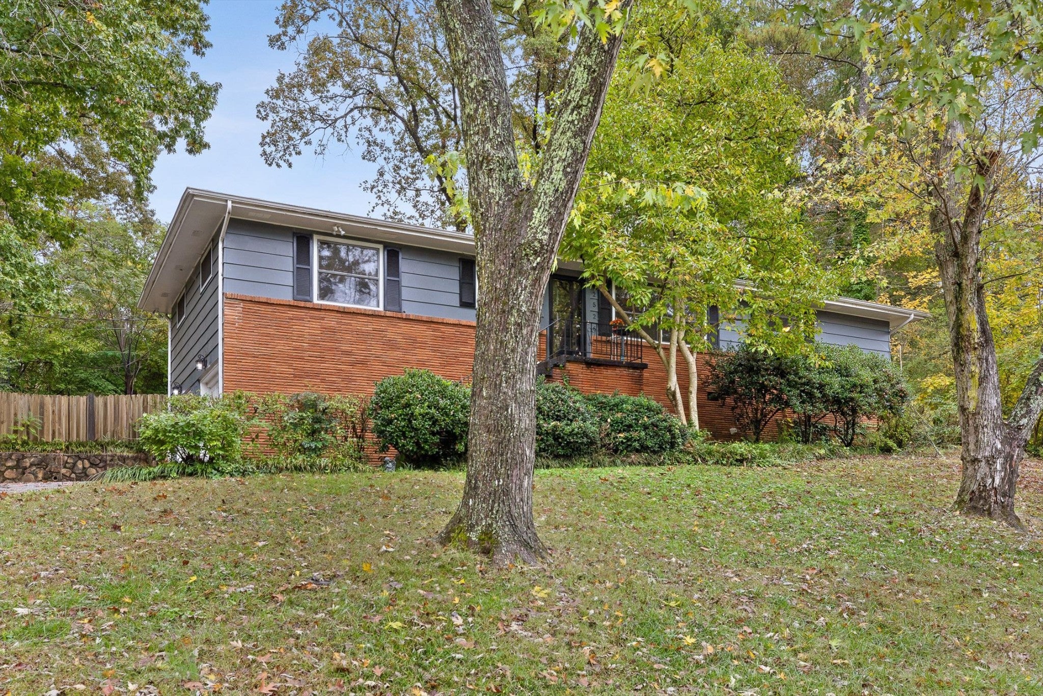 2526 Avalon Cir