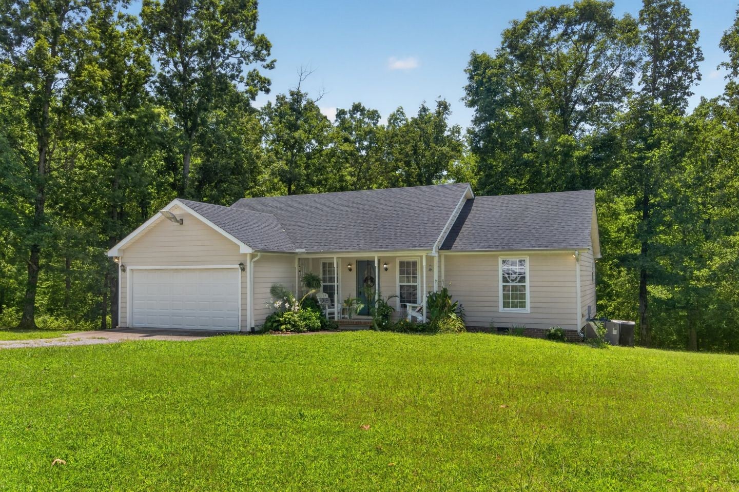6836 Primm Springs Rd