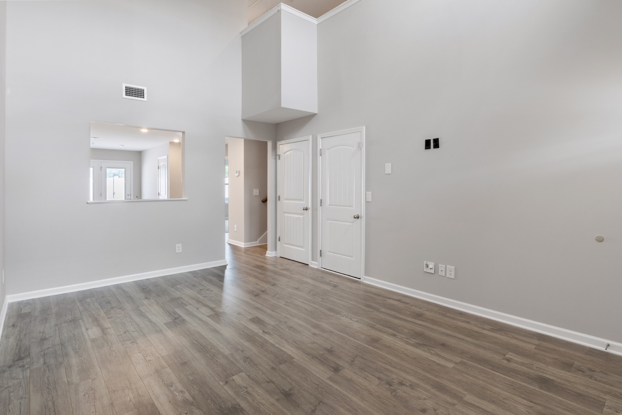 215 Ruth Way