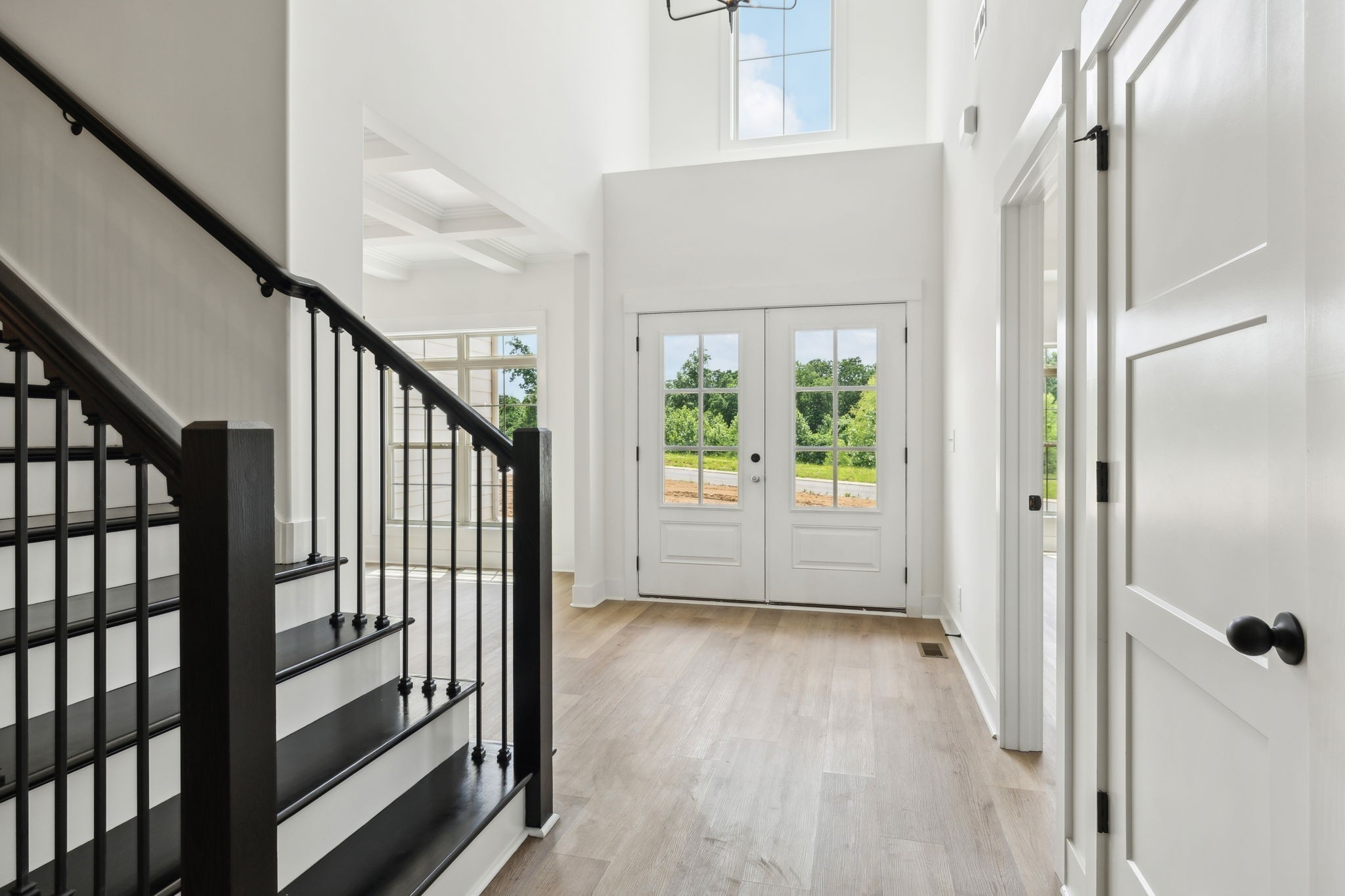 1075 Linder Ridge Rd