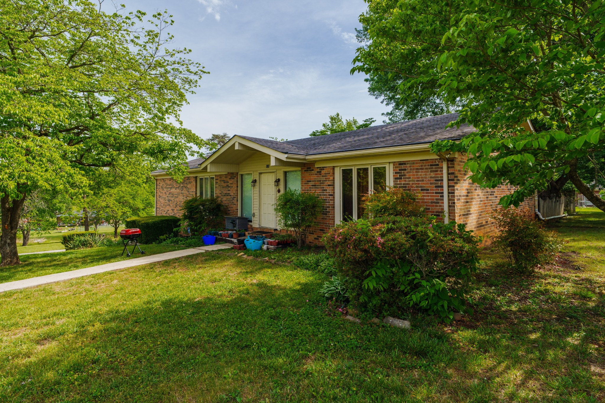 128 N Turner Dr - Photo 3