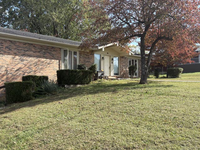 128 N Turner Dr