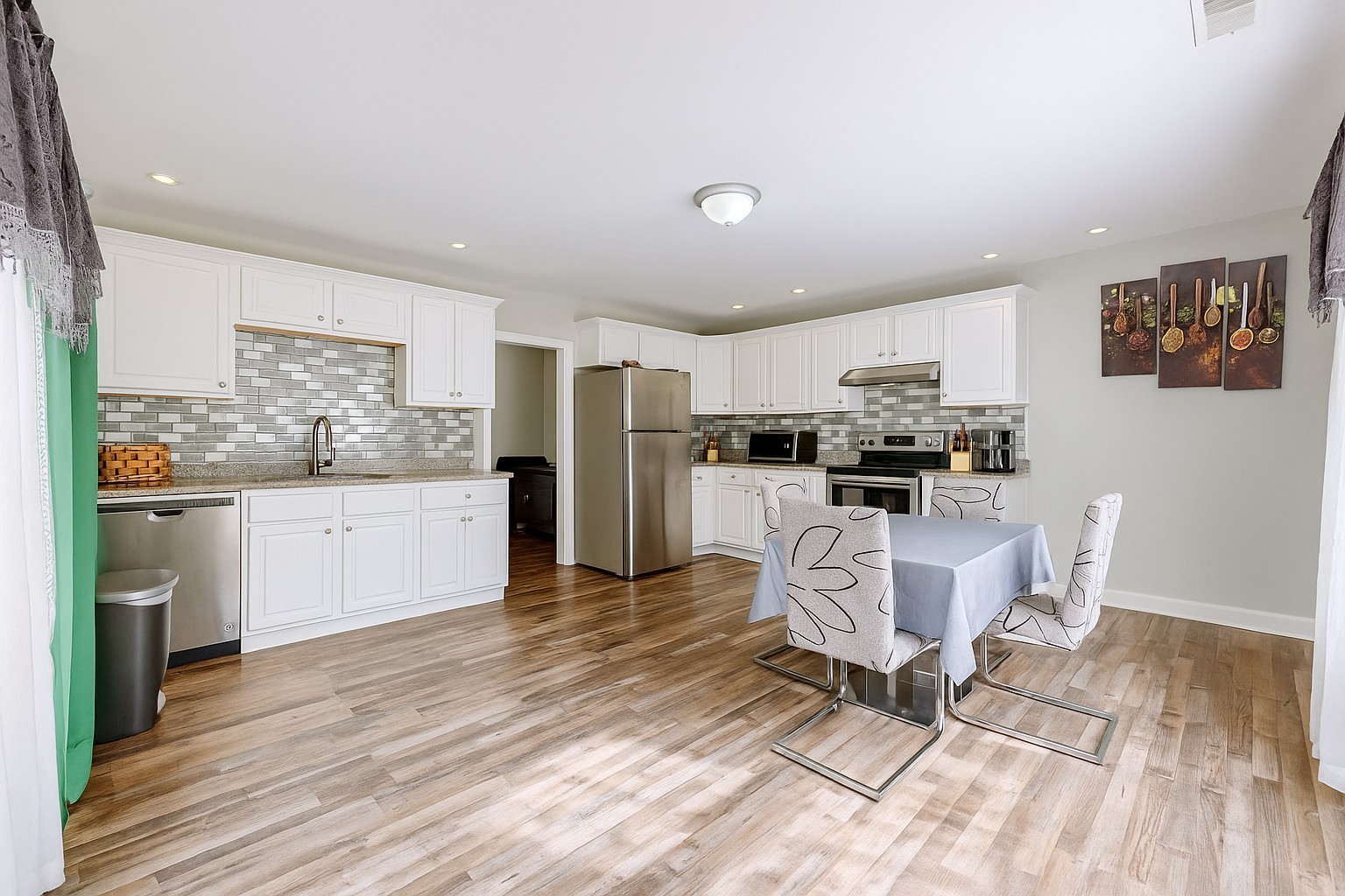 286 Jefferson Pike