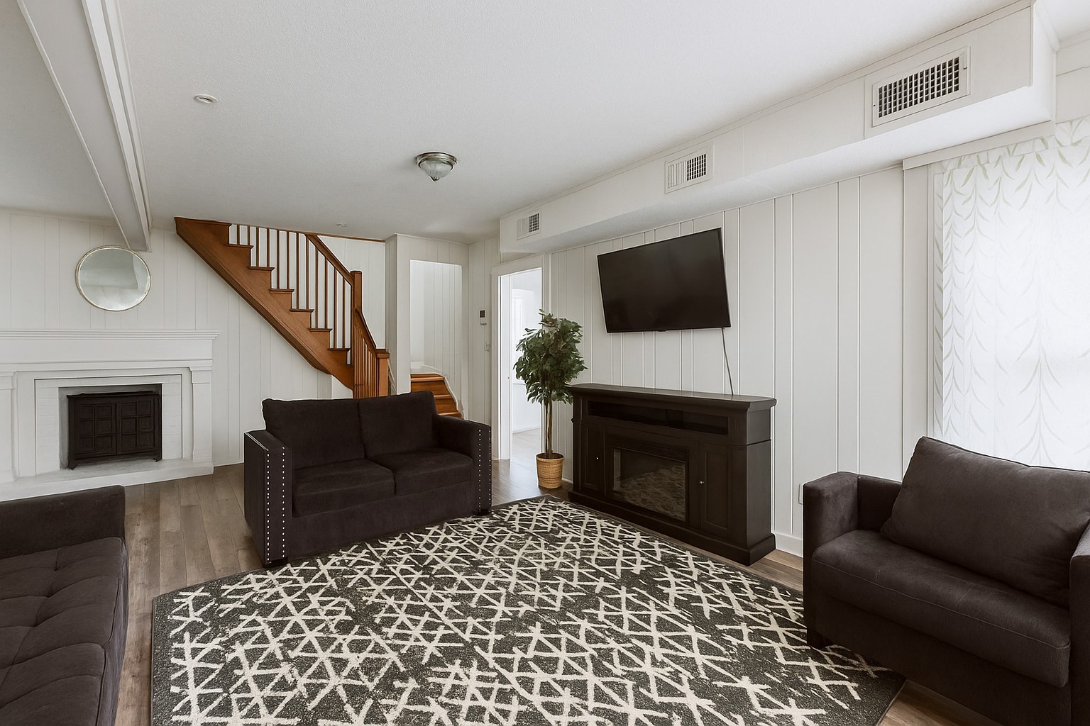 286 Jefferson Pike