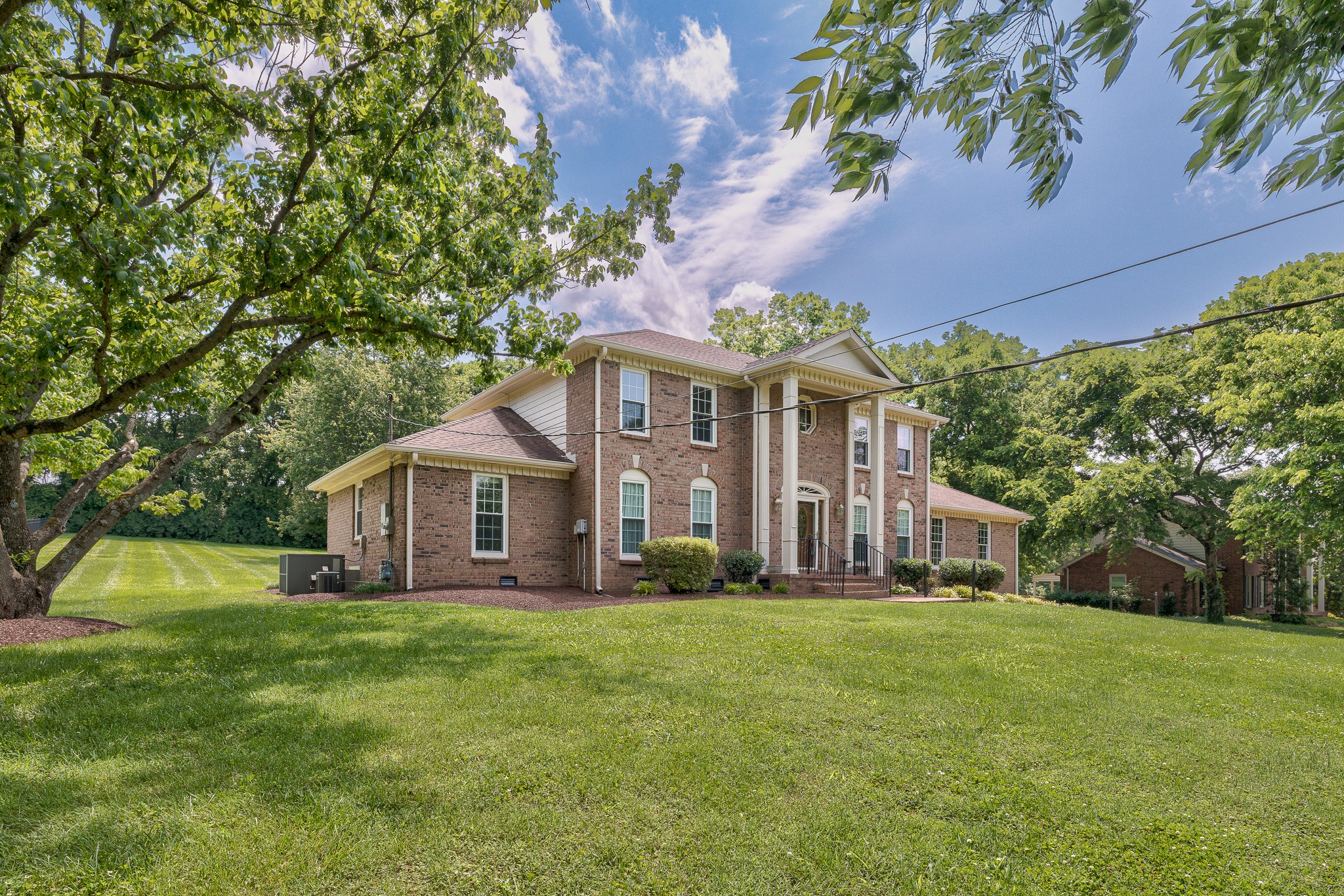 806 Steeplechase Dr