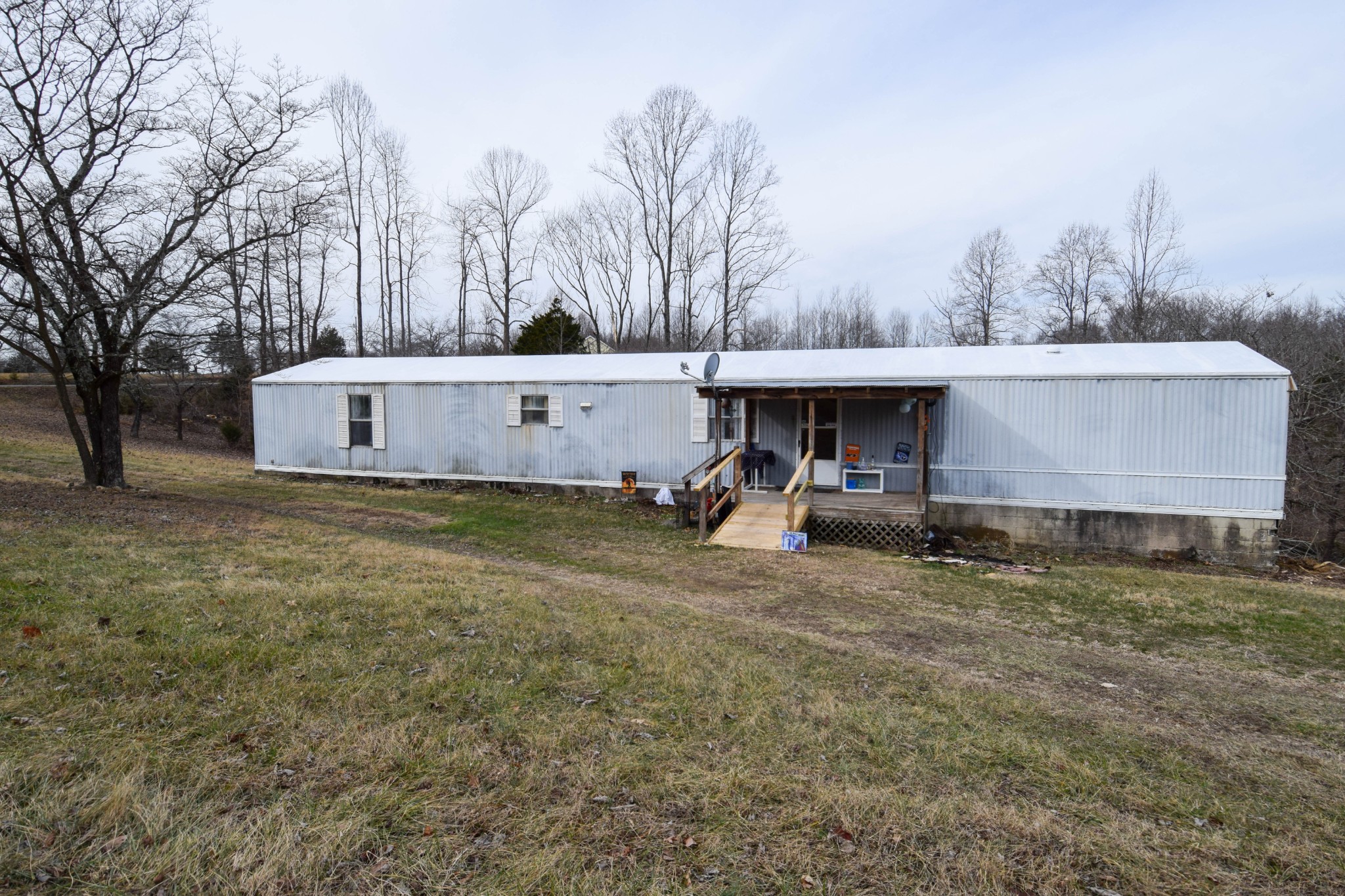 View Bethpage, TN 37022 mobile home