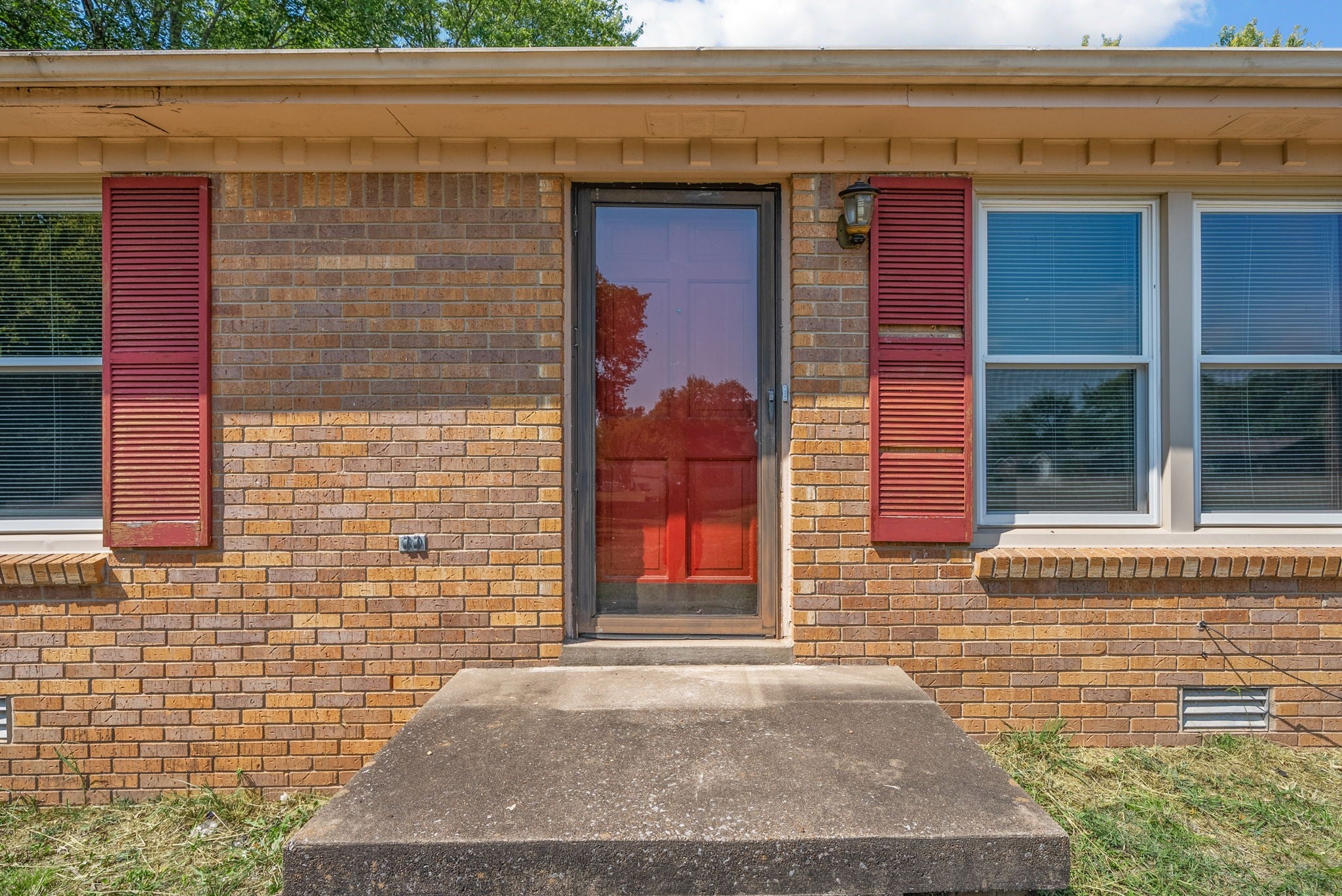 328 Welchwood Dr