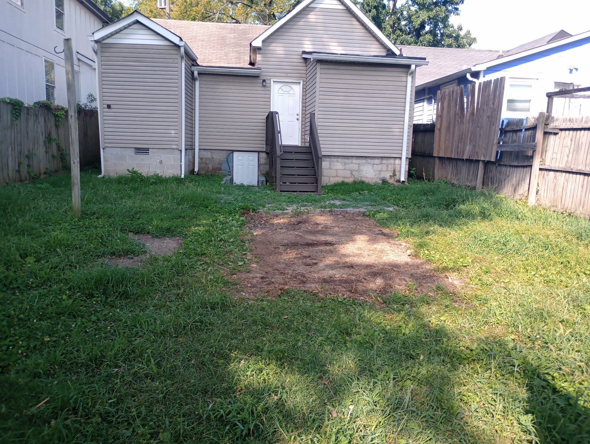 1814 15th Av N