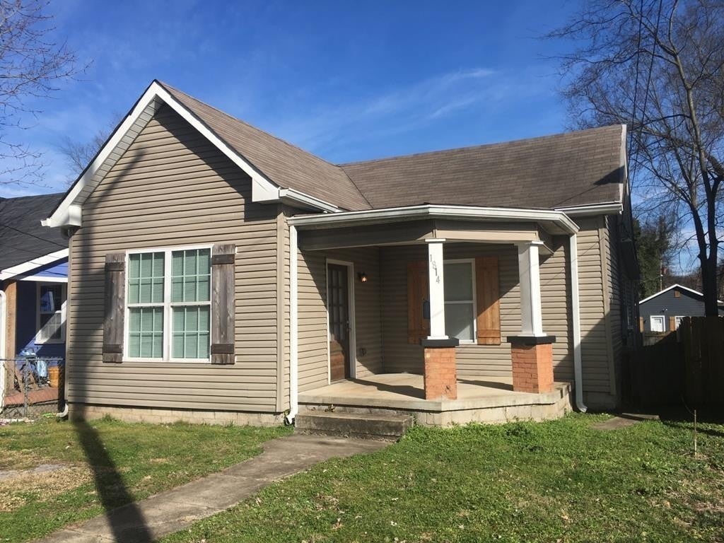 3.0-bed rental at 1814 15th Av N Ave