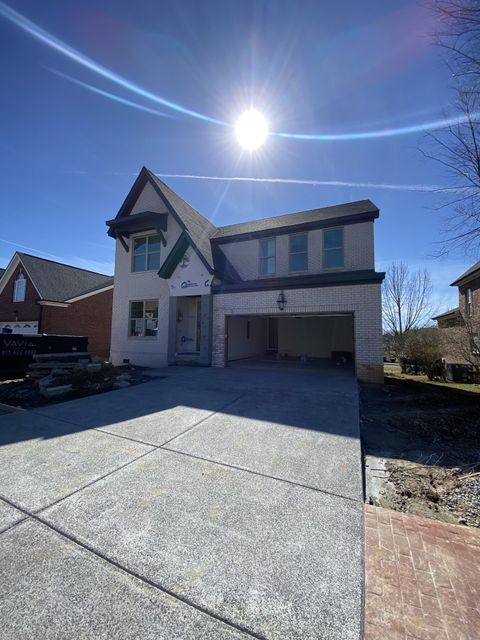 1087 Isaac Franklin Dr Gallatin TN 37066