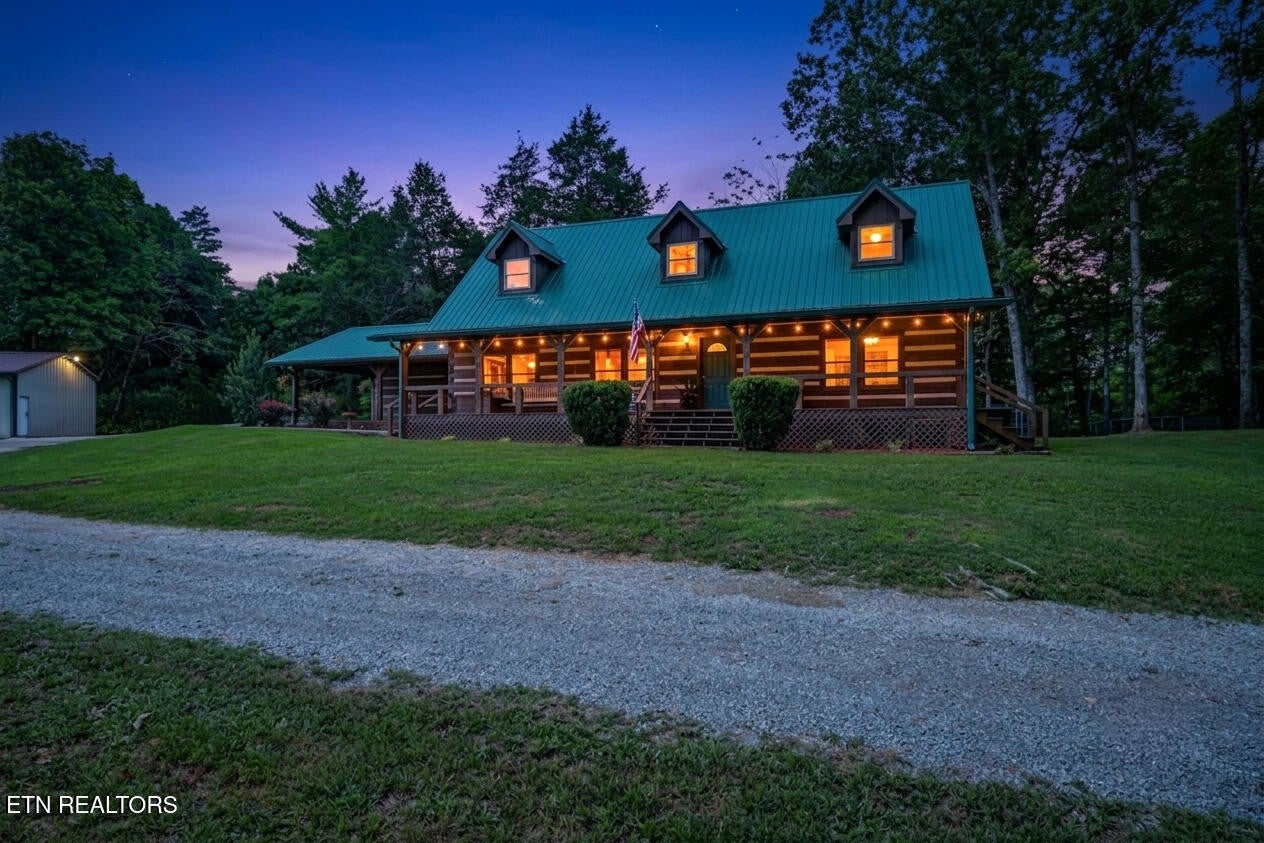 1098 Mynatt Rd