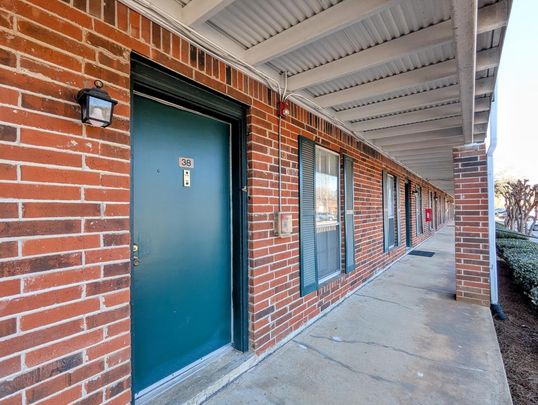 900 Mountain Creek Road 038