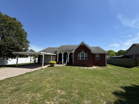 1011 Shirley Dr Lebanon TN 37087