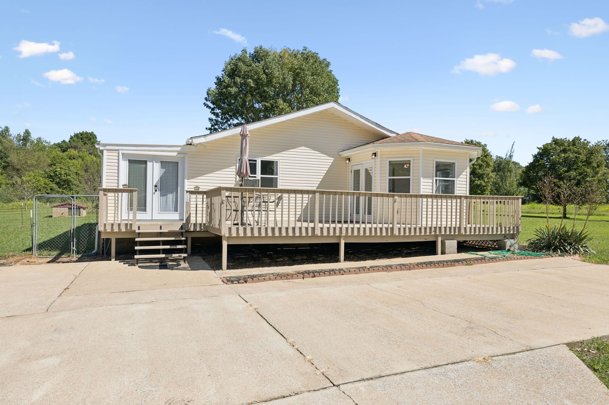 112 Saint Mary Rd