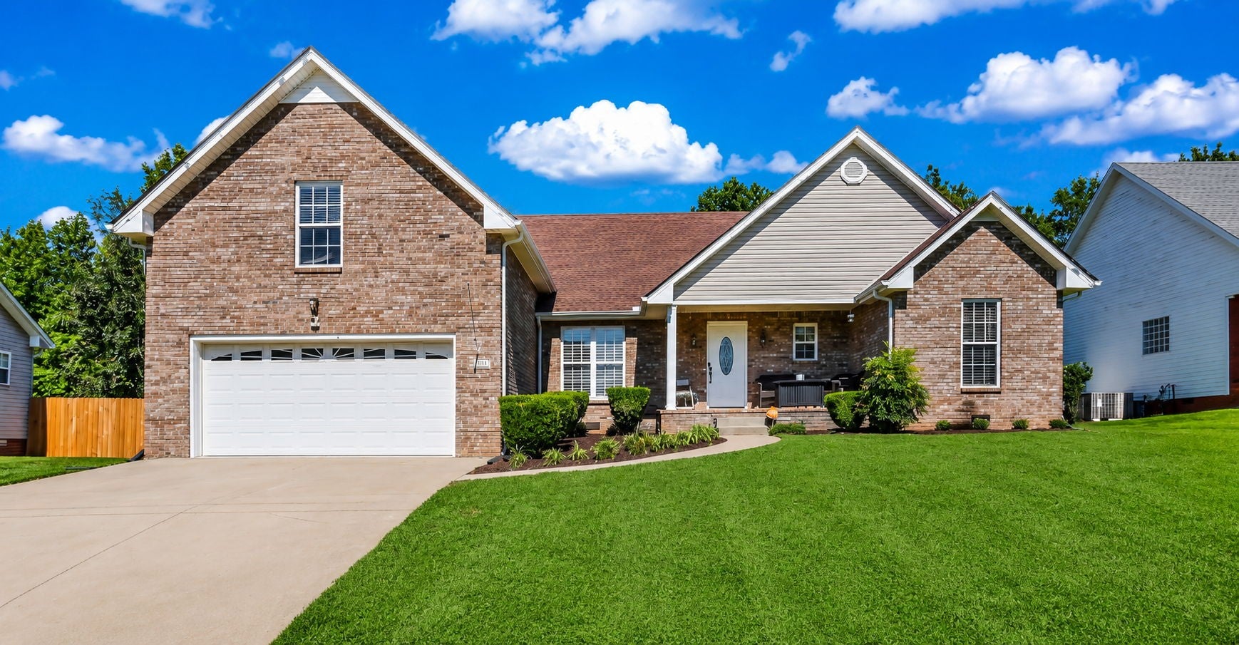 1371 Mountain Way