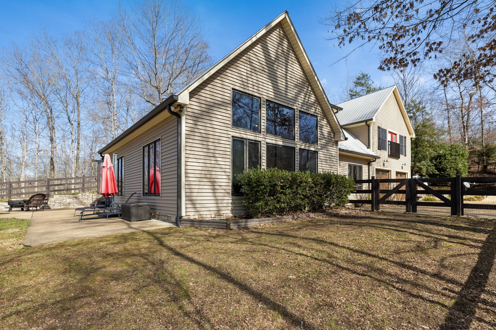 480 Defeated Creek Rd