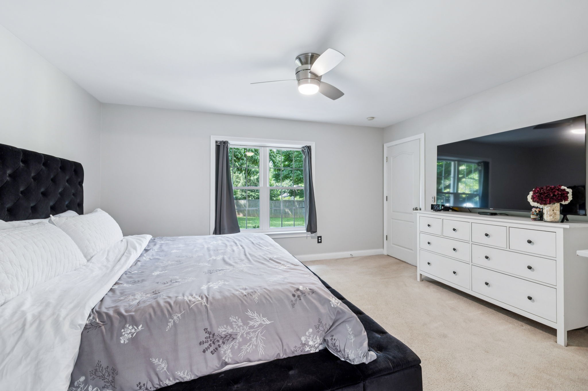 Gallatin, Tennessee 37066, United States, 3 Bedrooms Bedrooms, ,3 BathroomsBathrooms,Residential,Coming Soon,162531