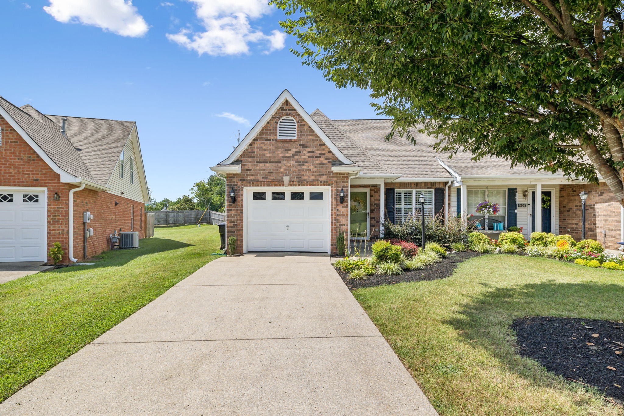 1410 Anita Ct