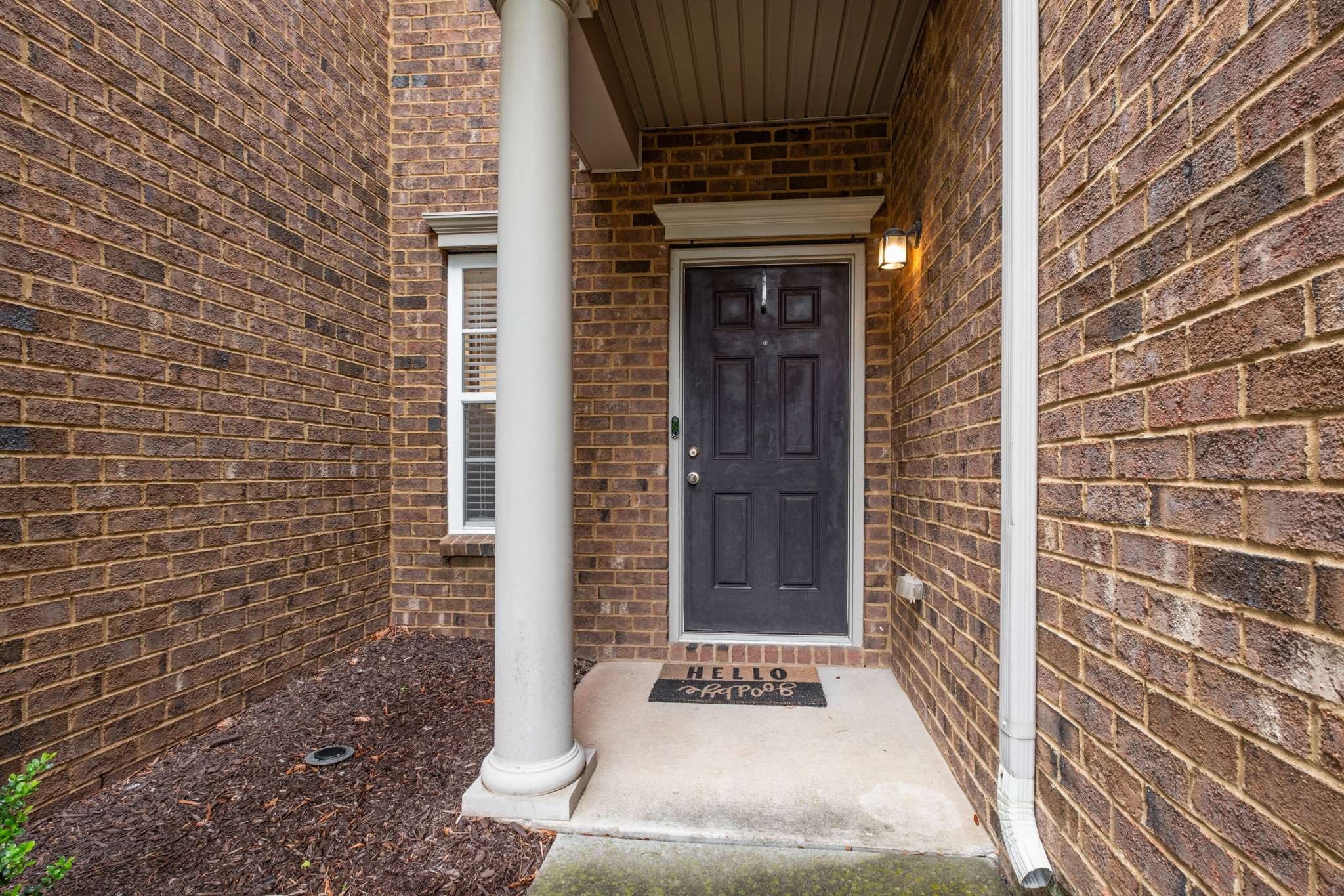 1021 Ashmore Dr