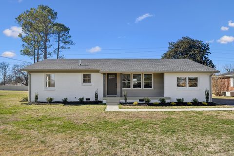 1803 Wellington Dr Murfreesboro TN 37129