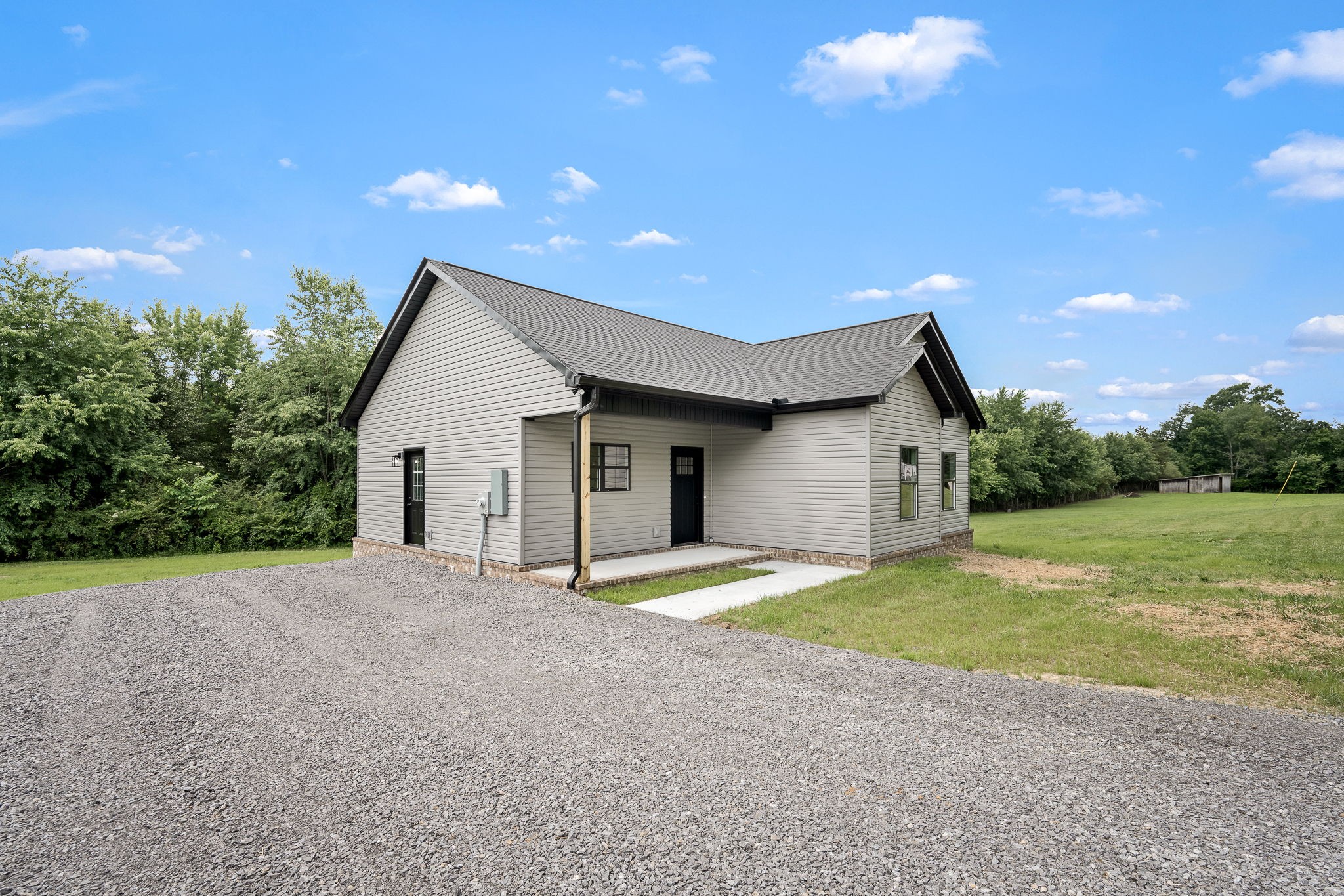 320 Underhill Rd