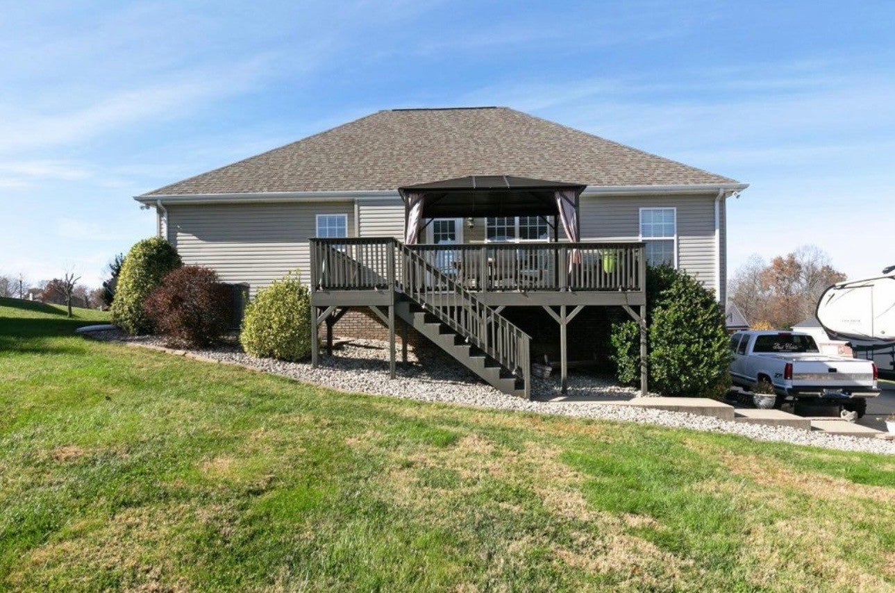266 Glenda Ct
