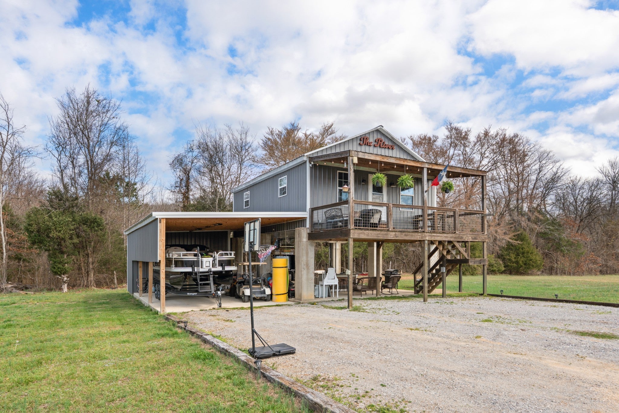 168 Mackin Rd