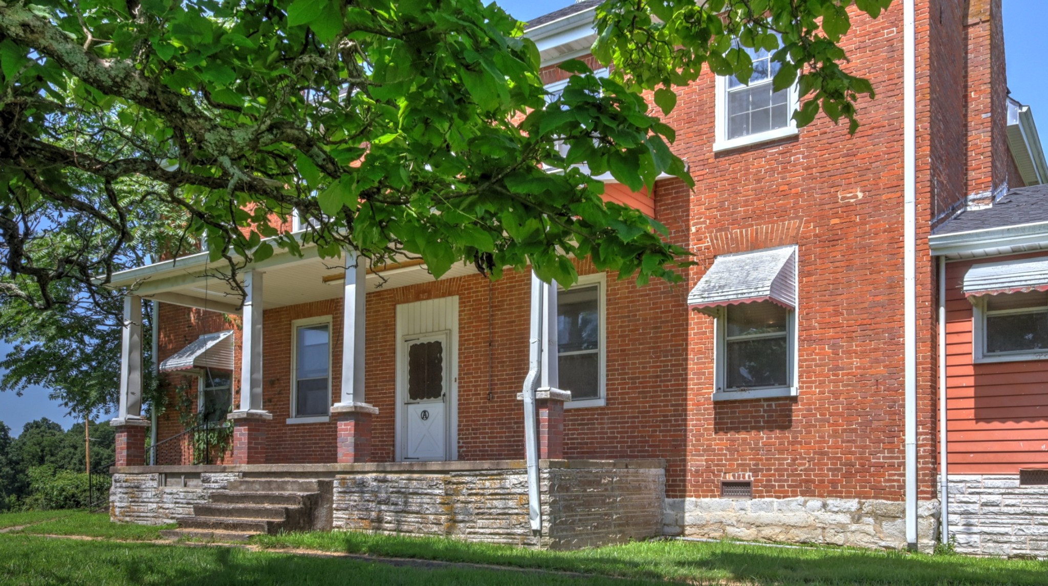 857 Davenport Rd