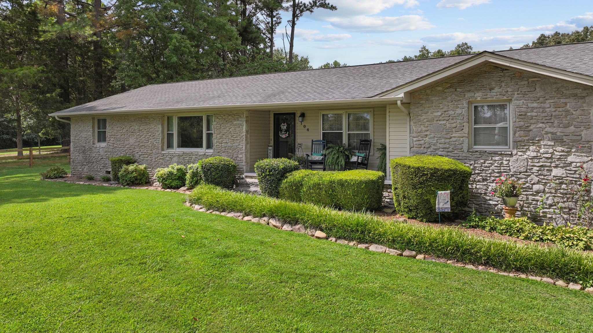 104 Pleasant Grove Rd
