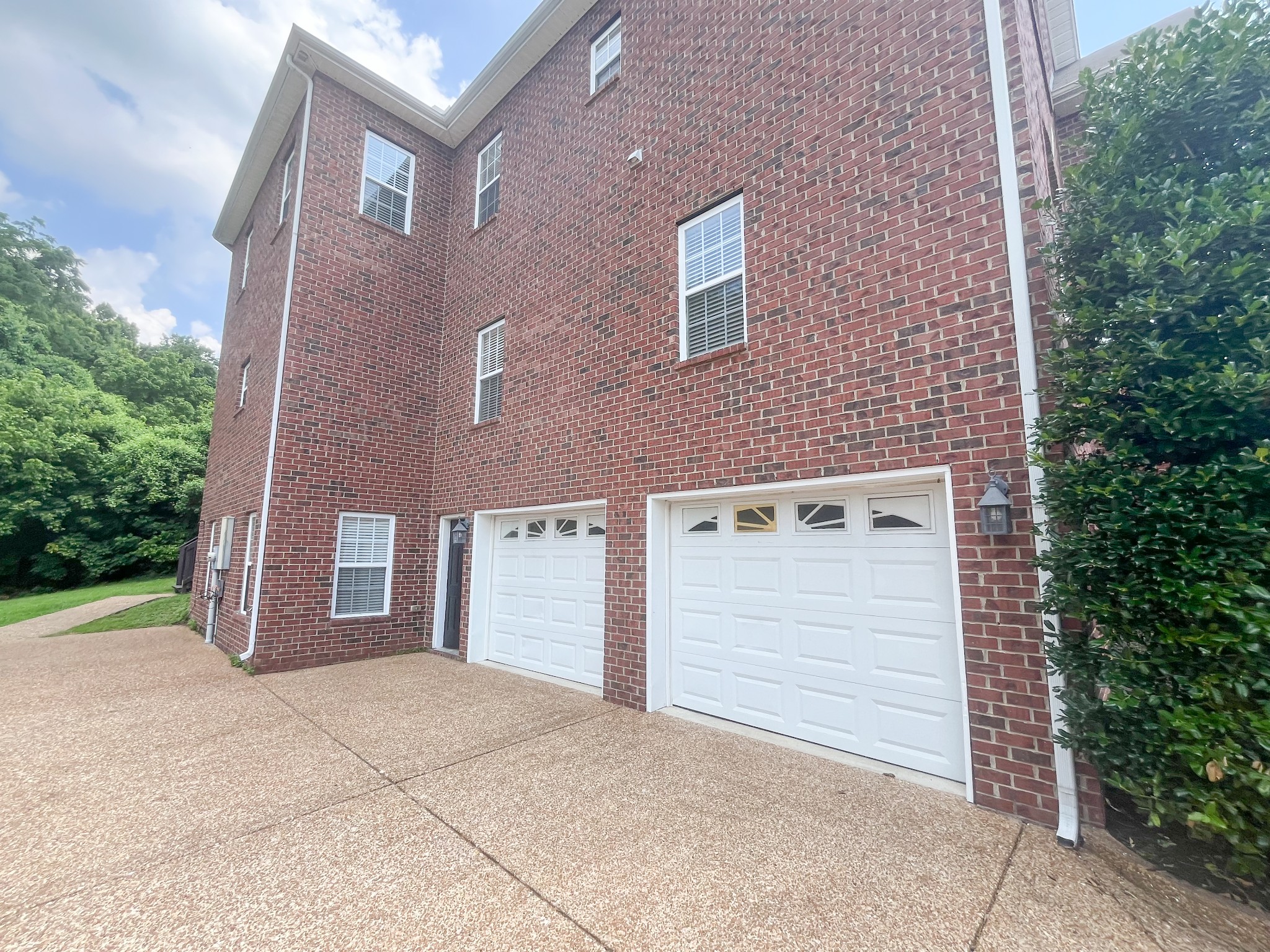 6713 Autumn Oaks Dr