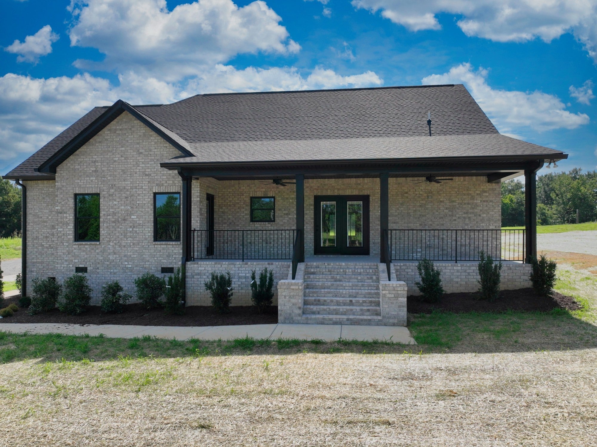 557 Fairfield Rd