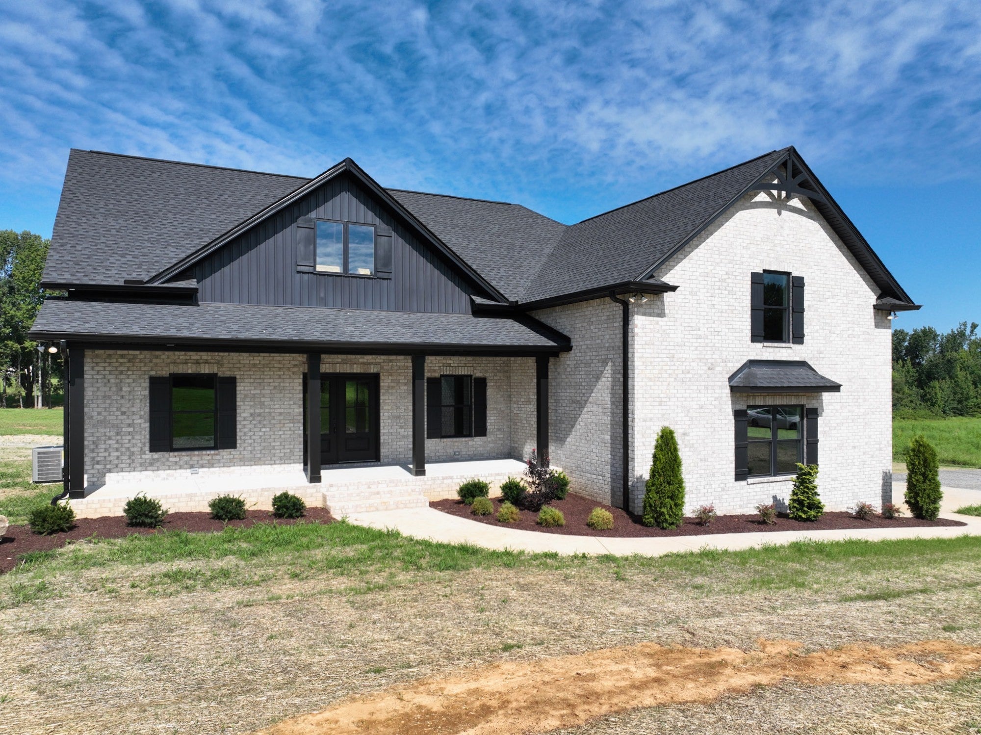 557 Fairfield Rd