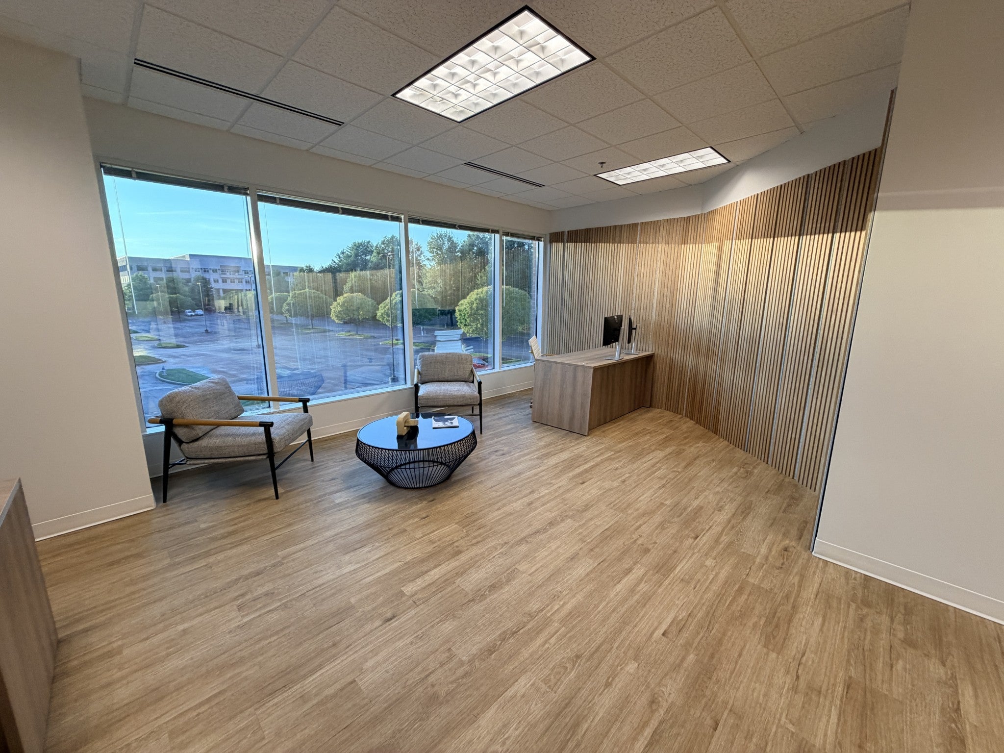 2000 Meridian Blvd 285